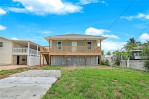 627 Palm Avenue, Goodland, FL 34140 - MLS#225063980