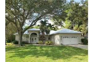 2063 Imperial Cir, Naples