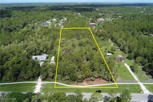  8th ST NE, Naples, FL 34120 - MLS#225064016