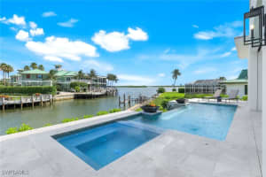 960 Iris Court, Marco Island, FL 34145 - MLS#225064030