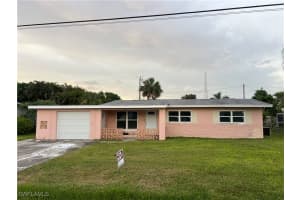 160 Brooks Road, North Fort Myers, FL 33917 - MLS#225064079