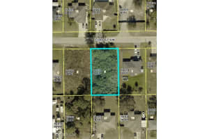 3911 33rd Street, Lehigh Acres, FL 33976 - MLS#225064087