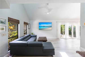 1323 Solana Road, Naples, FL 34103 - MLS#225064121