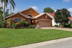 5886 Westbourgh Ct, Naples