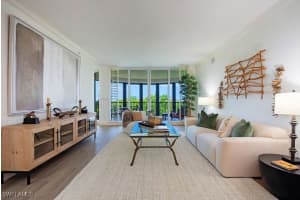 8990 Bay Colony Dr 302, Naples