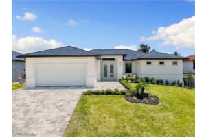 238 2nd St, Bonita Springs