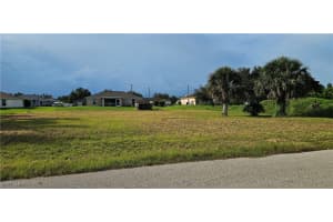 5228/5230 Bristo Street, Lehigh Acres, FL 33971 - MLS#225064191
