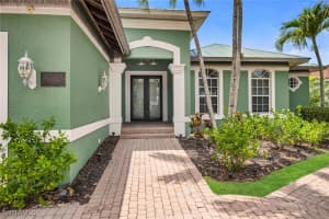 27307 Tennessee Street, Bonita Springs, FL 34135 - MLS#225064202