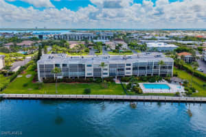 838 Elkcam Circle, Marco Island, FL 34145 - MLS#225064221