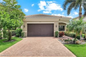 3259 Tahoe Ct, Naples