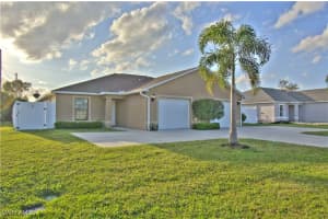 512 Skyline Boulevard, Cape Coral, FL 33991 - MLS#225064284
