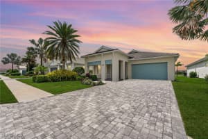 8786 Saint Lucia, Naples, FL 34114 - MLS#225064327