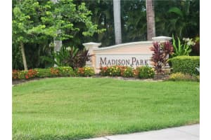 7914 Founders Cir, Naples