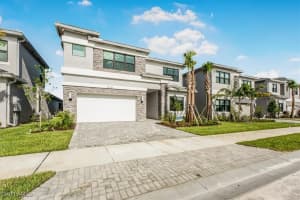 20727 Fair Oak Ln Ln, Estero