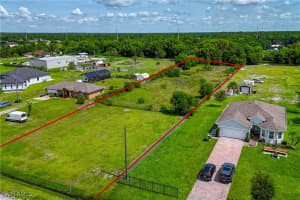 2395 45th Avenue, Naples, FL 34120 - MLS#225064350