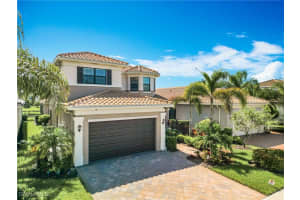 4310 Aurora Street, Naples, FL 34119 - MLS#225064375