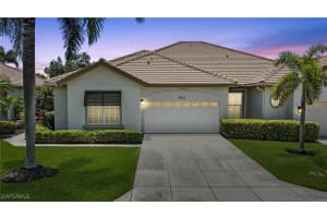 8512 Fairway Bend Dr, Estero