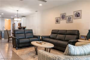 14888 Edgewater Circle, Naples, FL 34114 - MLS#225064411
