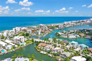 215 Mooring Line Drive, Naples, FL 34102 - MLS#225064600