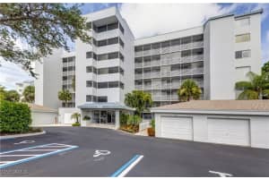 285 Naples Cove Dr 1604, Naples