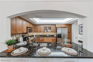 5633 Turtle Bay Drive, Naples, FL 34108 - MLS#225064653
