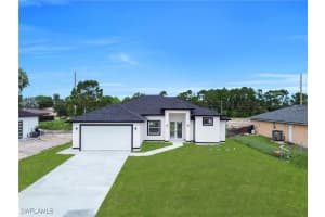 720 Castlestone Ave S, Lehigh Acres