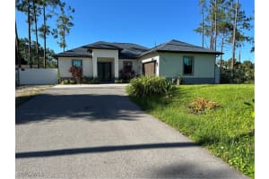 3743 16th Ave Se, Naples