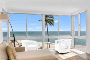 2121 Gulf Shore Boulevard, Naples, FL 34102 - MLS#225064699