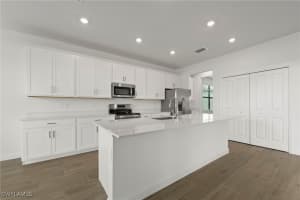 10837 Timber Creek Drive, Fort Myers, FL 33913 - MLS#225064734
