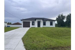 3105 11th Street, Lehigh Acres, FL 33976 - MLS#225064738