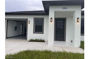 3105 11th Street, Lehigh Acres, FL 33976 - MLS#225064738