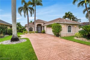 11009 Longshore Way, Naples, FL 34119 - MLS#225064757