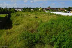 4107 30th Street, Lehigh Acres, FL 33976 - MLS#225064821