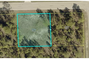 1404 10th Street, Lehigh Acres, FL 33972 - MLS#225064854