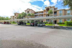 3820 Sawgrass Way 3046, Naples