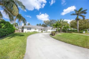 707 Port Side Drive, Naples, FL 34103 - MLS#225064911