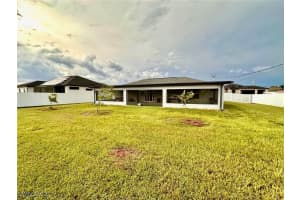 408 7th Terrace, Cape Coral, FL 33909 - MLS#225064923