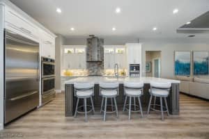 14512 Jekyll Island Court, Naples, FL 34119 - MLS#225064928