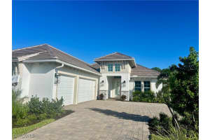 9712 Moonflower Ln, Naples