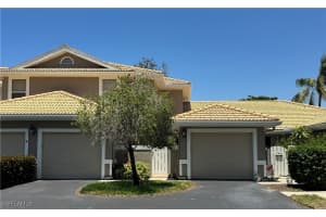 338 Emerald Bay Cir Z6, Naples