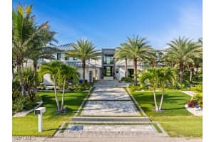 2201 Shad Court, Naples, FL 34102 - MLS#225064981