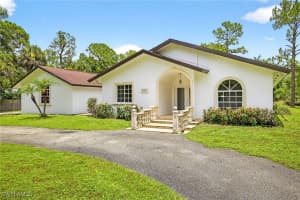 810 7th Street, Naples, FL 34117 - MLS#225065027