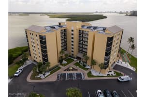 400 Lenell Rd 207, Fort Myers Beach