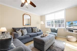 8736 River Homes Ln 7205, Bonita Springs