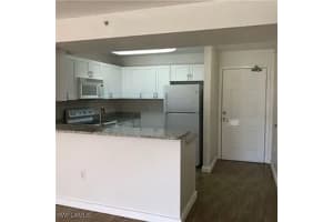 8304 Key Royal Cir 1712, Naples