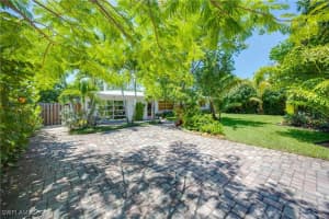 1304 Milano Dr, Naples