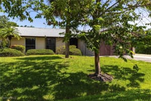 2345 Outrigger Lane, Naples, FL 34104 - MLS#225065122