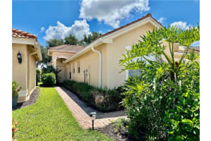 2048 Painted Palm Drive, Naples, FL 34119 - MLS#225065125