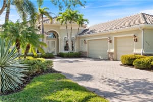 12134 Wicklow Ln, Naples