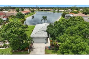 11317 Lakeland Circle, Fort Myers, FL 33913 - MLS#225065136